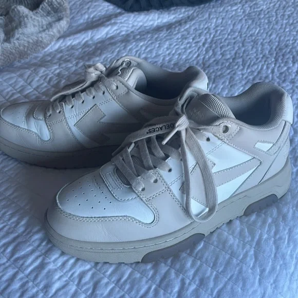 Off-White | Shoes | Brand New Off Whites Sneakers Size 8  display picture 1